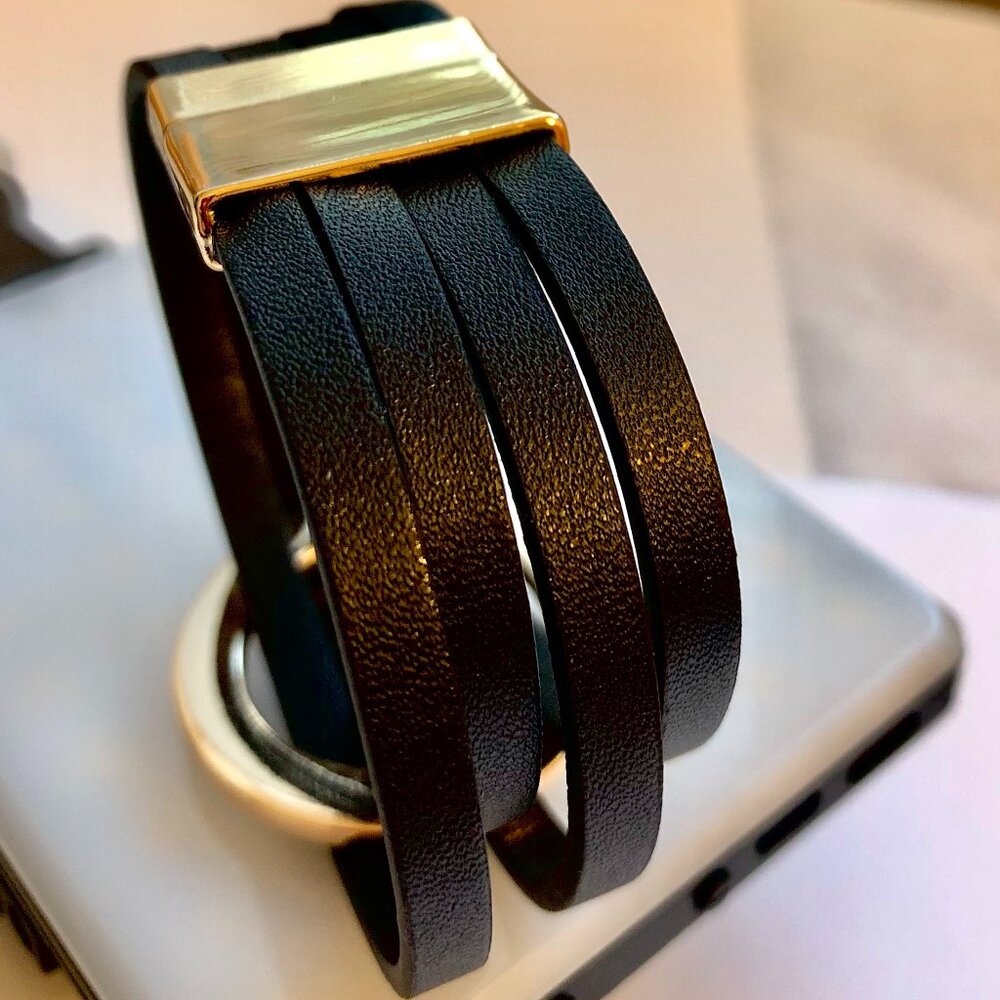 Vintage Criss-Cross Black PU Leather Bangle - Gold-Tone Alloy Cuff